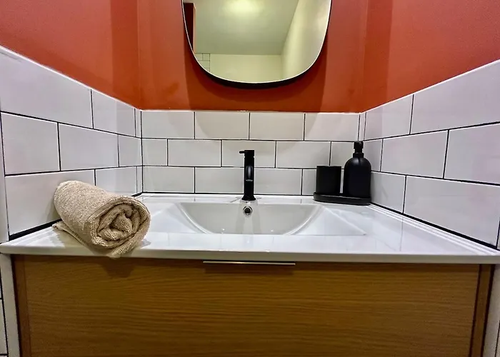 Appartement La Reine Du Faubourg *