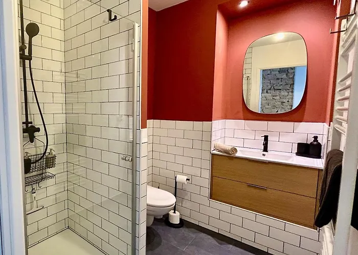 La Reine Du Faubourg Appartement *